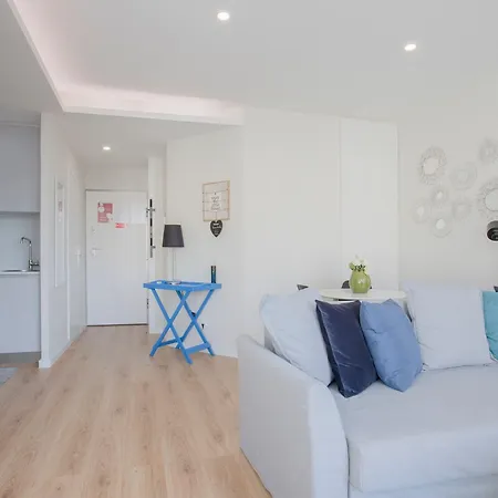 Liiiving In I Bright Light 公寓